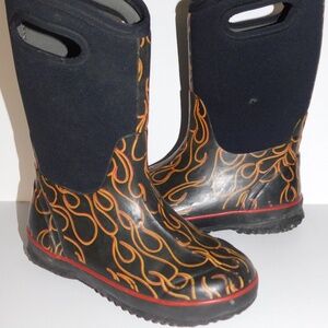 BOGS classic flame black orange boots kids 35 3